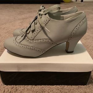 Modesta grey heel ankle boots